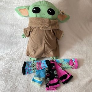 Baby Yoda Here!!